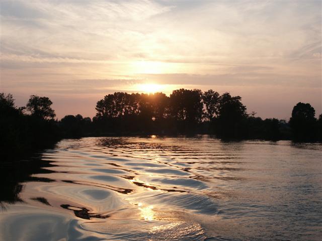 Sonnenuntergang auf der Charente